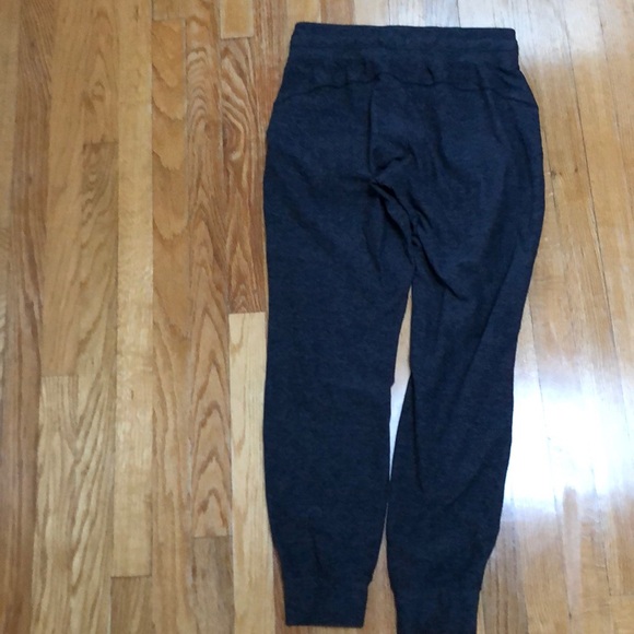 Lululemon Ready to Rulu Jogger Heather Navy Size 8 - Picture 10 of 10